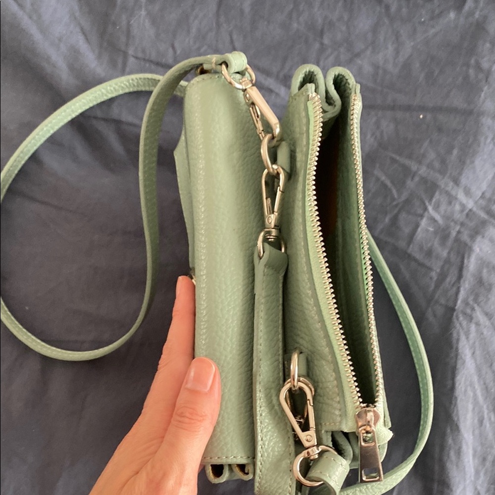 Chic Sage Green Italian Leather Crossbody Bag - Picture 5 of 6